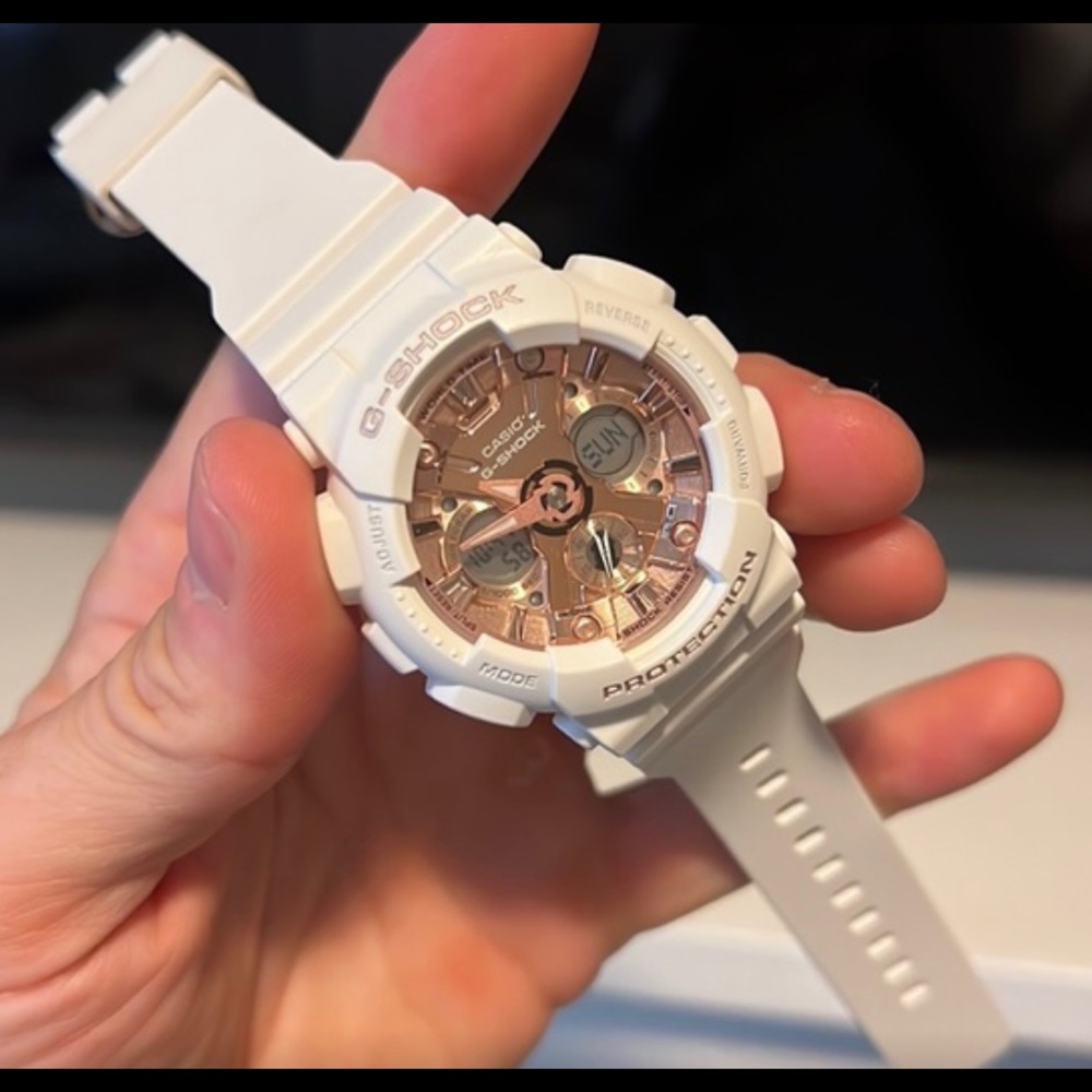 Womens G shock watch